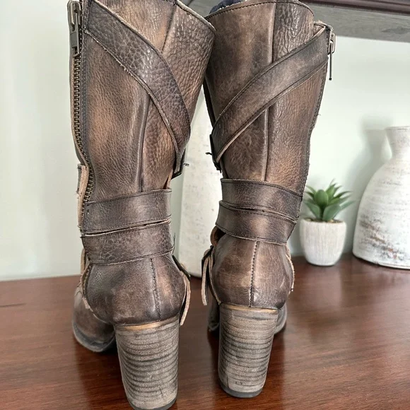 Freebird Barker Distressed “Black” Size 9 - Picture 3 of 4